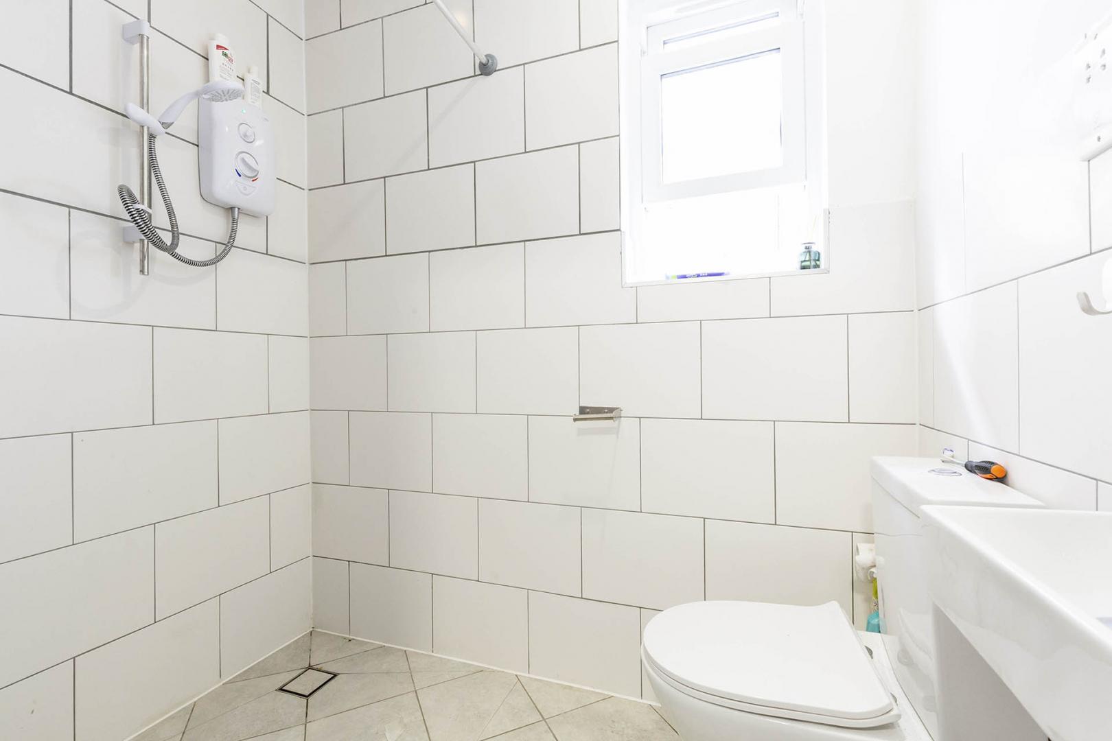 Modern Studio Kilburn lane, Queens Park